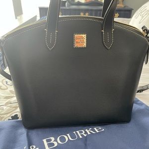 Dooney & Bourke purse (OBO)